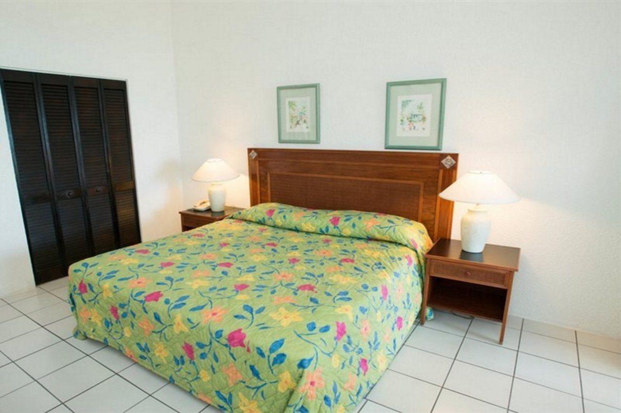 Coconut Beach Club Resort St. John's المظهر الخارجي الصورة